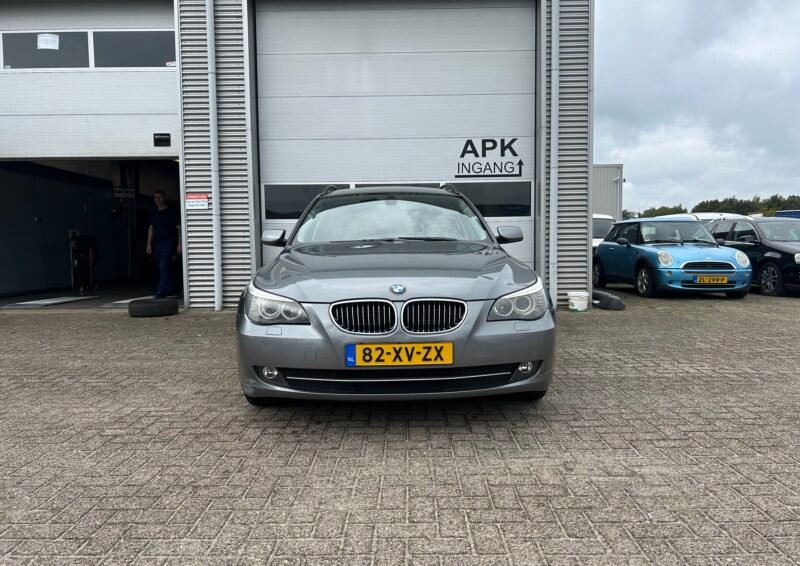 Bmw 5 serie, 523i